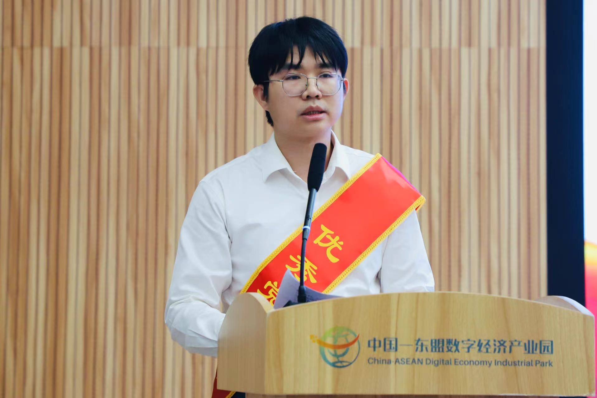 bbe171bf13a32a26fddf3b705cf0851.jpg 888集团·「中国」·官方网站