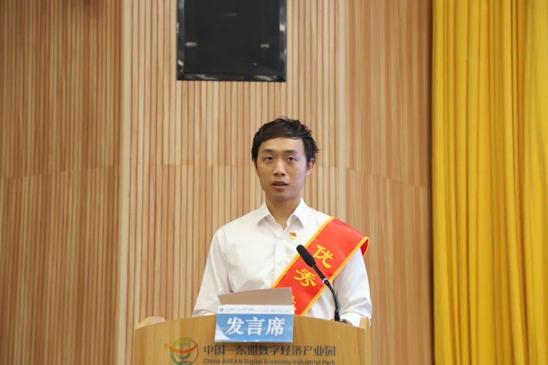 51fb0d3a57e864b2dff3db9fdf425dba.jpg 888集团·「中国」·官方网站