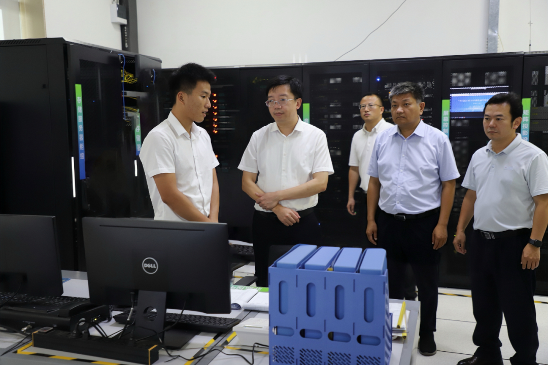 广西数据集团辅导赴中国—东盟数字经济产业园发展防汛防台风专项查抄